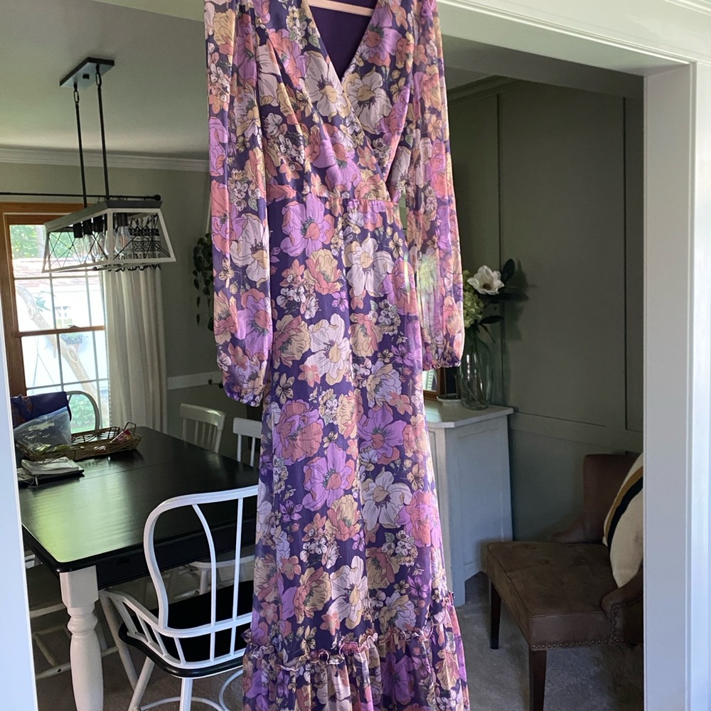 Lulus floral wrap dress